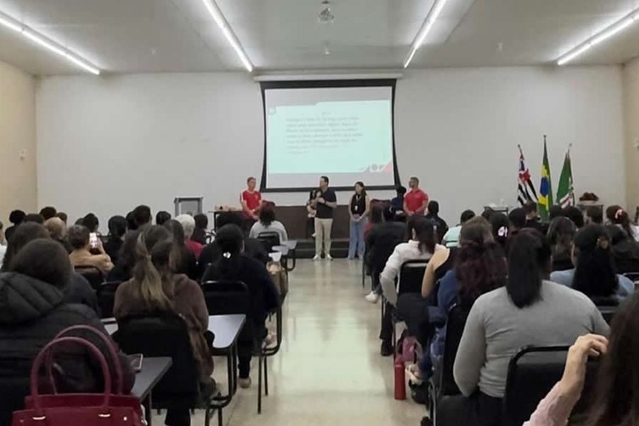Profissionais da Educação participam de formação em Primeiros Socorros